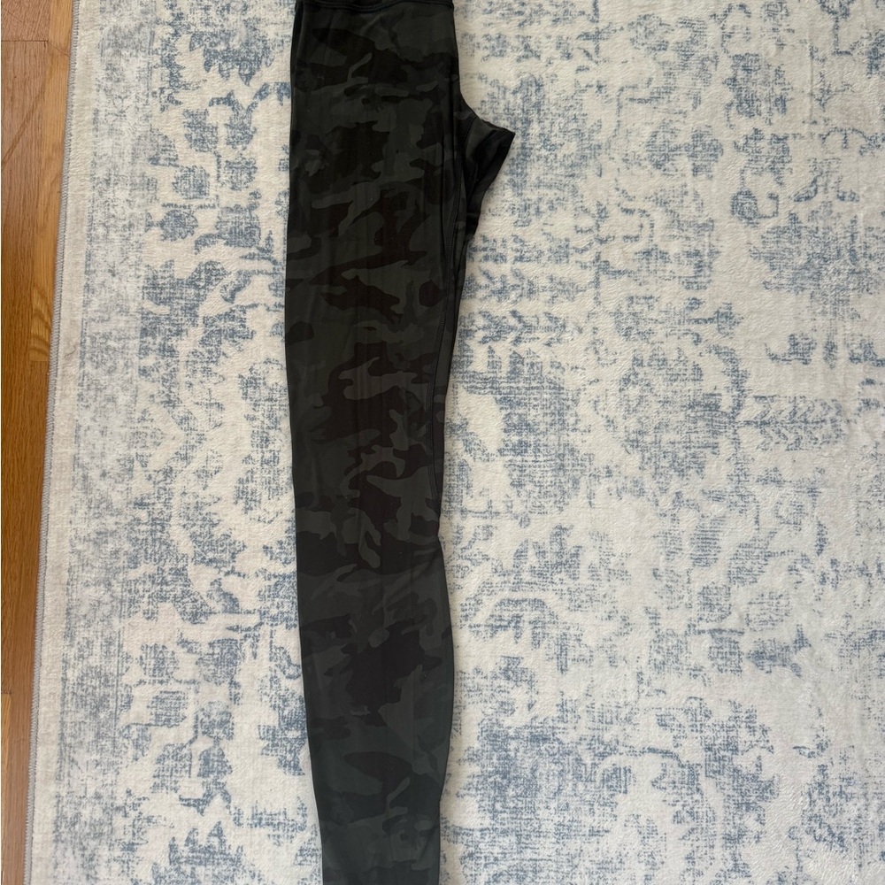 Lulu Lemon Green Camouflage Leggings